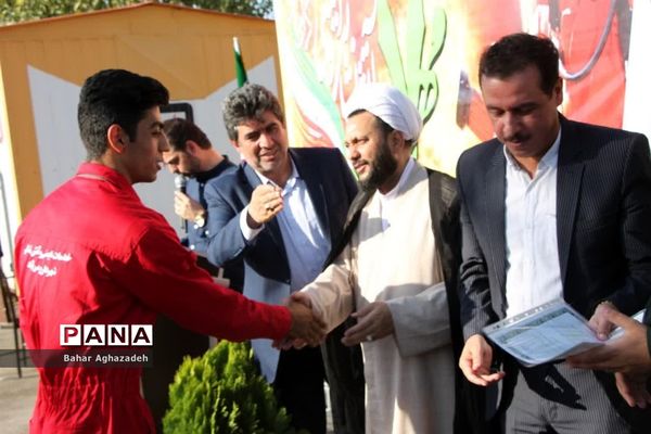 مراسم تجلیل از آتش نشانان فشافویه