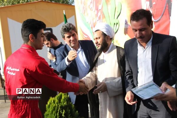 مراسم تجلیل از آتش نشانان فشافویه