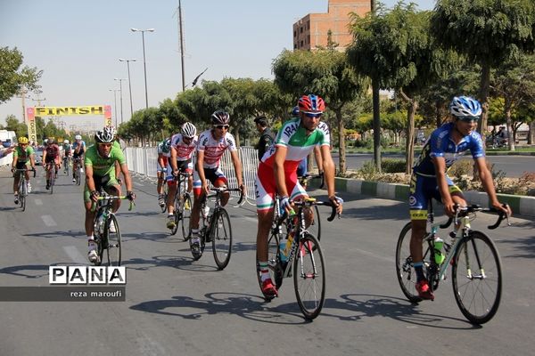 پایان دوره نخست  توردوچرخه سواری  ایران-آذربایجان در ارومیه