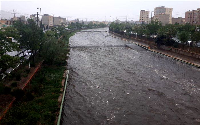 بارش پراکنده باران در سواحل دریای خزر