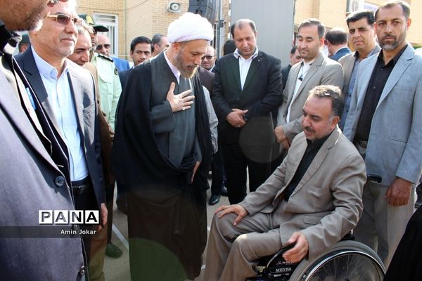 نواخته شدن زنگ آغاز سال تحصیلی در فارس