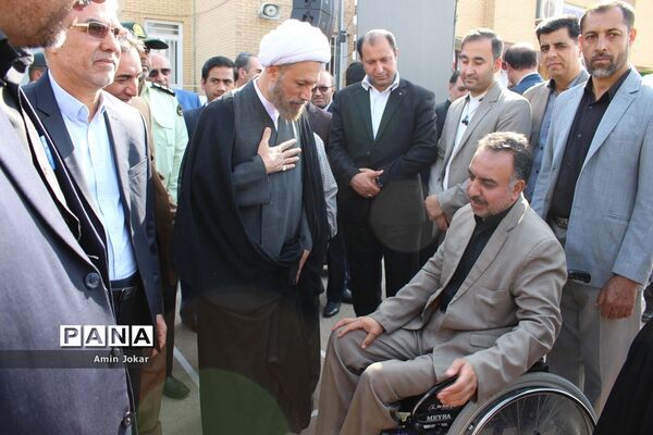 نواخته شدن زنگ آغاز سال تحصیلی در فارس
