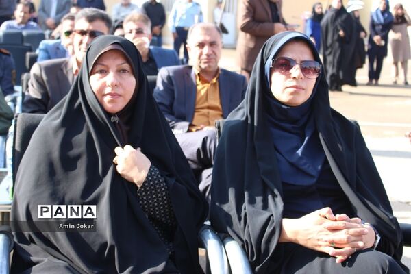 نواخته شدن زنگ آغاز سال تحصیلی در فارس