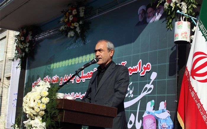 استاندار آذربایجان شرقی: تولید محتوا در فضای مجازی باید یکی از اولویت های معلمان باشد