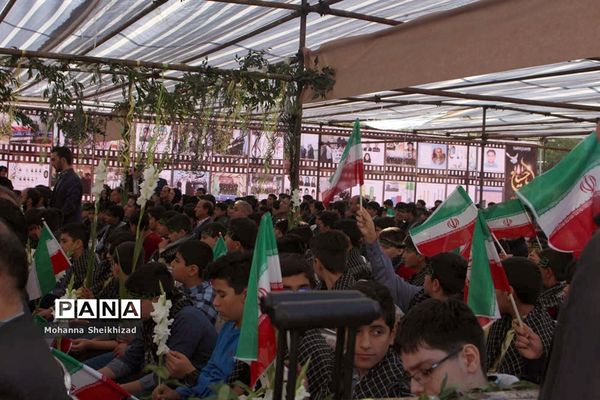 آیین آغاز سال تحصیلی جدید و  هفته دفاع مقدس در تبریز