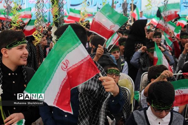 آیین آغاز سال تحصیلی جدید و  هفته دفاع مقدس در تبریز