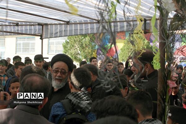 آیین آغاز سال تحصیلی جدید و  هفته دفاع مقدس در تبریز