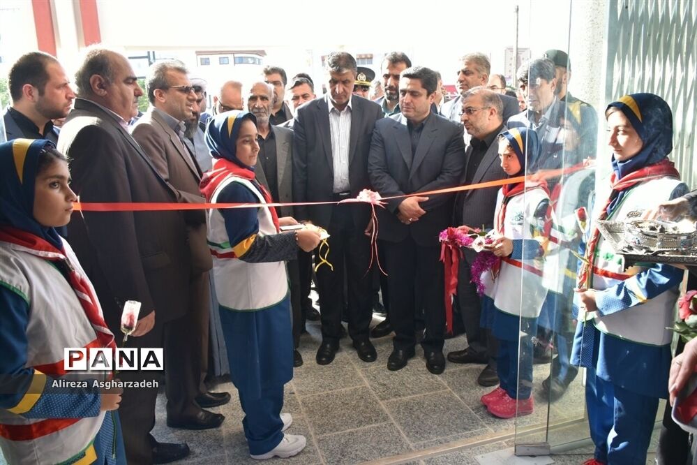 آغاز سال تحصیلی با حضور استاندار و‌ مدیرکل آموزش‌ و پرورش مازندران در بابلسر