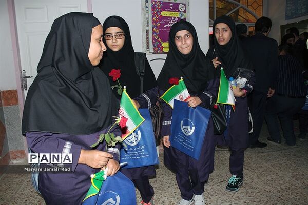 آیین آغاز سال تحصیلی جدید با حضور استاندار و مدیرکل آموزش و پرورش خوزستان