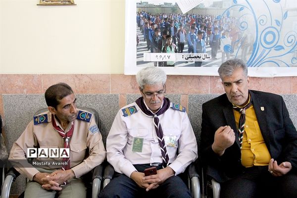 بازدید رئیس سازمان دانش‌آموزی استان خراسان جنوبی از مدرسه امام حسن مجتبی (ع) شهرستان قاین