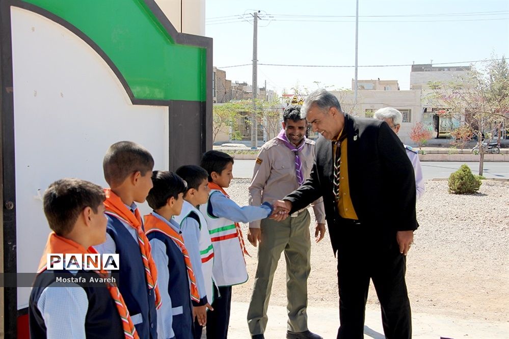 بازدید رئیس سازمان دانش‌آموزی استان خراسان جنوبی از مدرسه امام حسن مجتبی (ع) شهرستان قاین