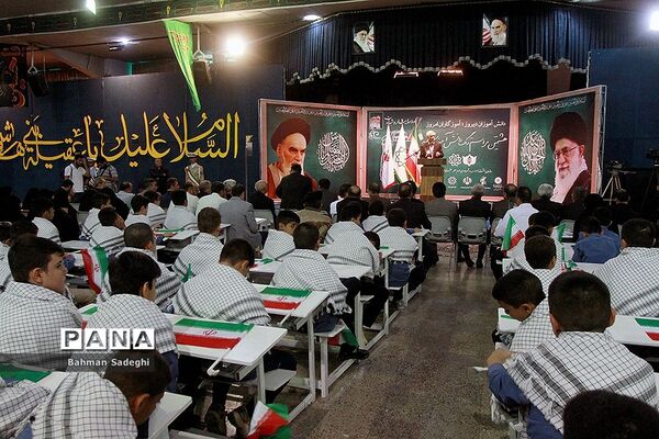 هشتمین مراسم زنگ دانش آموز شهید
