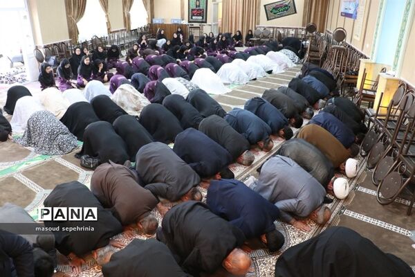 مراسم زنگ نماز در دبیرستان عفتیه تبریز