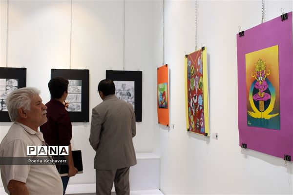 نمایشگاهی از نقاشی های دیجیتال دو دانش آموز شیرازی