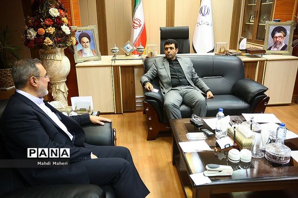 دیدار وزیر آموزش و پرورش با جمعی از نمایندگان مجلس