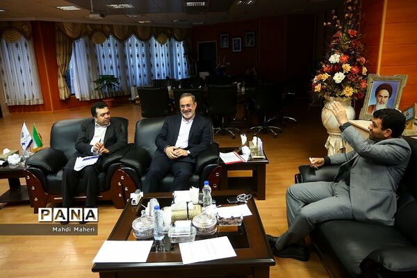 دیدار وزیر آموزش و پرورش با جمعی از نمایندگان مجلس