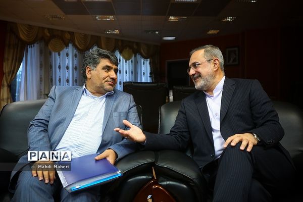 دیدار وزیر آموزش و پرورش با جمعی از نمایندگان مجلس