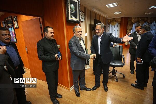 دیدار وزیر آموزش و پرورش با جمعی از نمایندگان مجلس