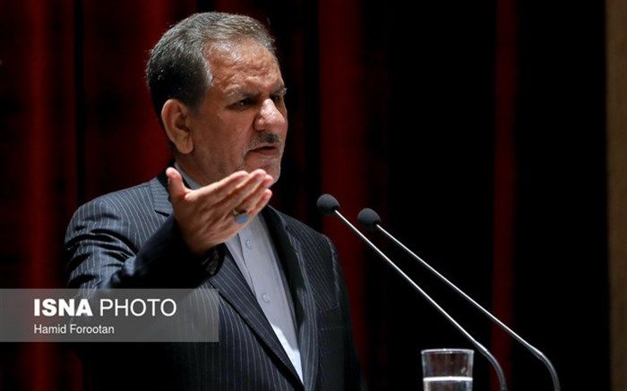 جهانگیری :‌ دولت در هر وضعی کالا‌های اساسی و نیاز‌های مرتبط با دارو و درمان را تامین خواهد کرد