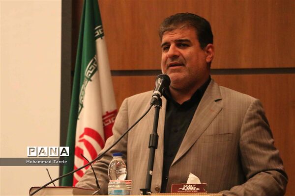 صبحگاه مشترک در اداره کل آموزش و پرورش شهرستانهای استان تهران