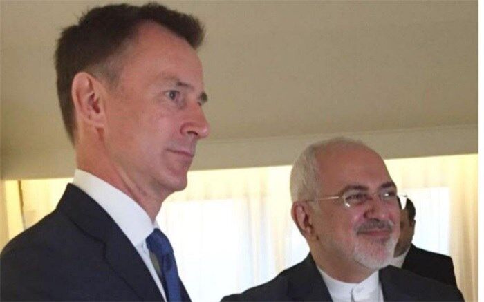ظریف با وزیر امور خارجه بریتانیا دیدار کرد