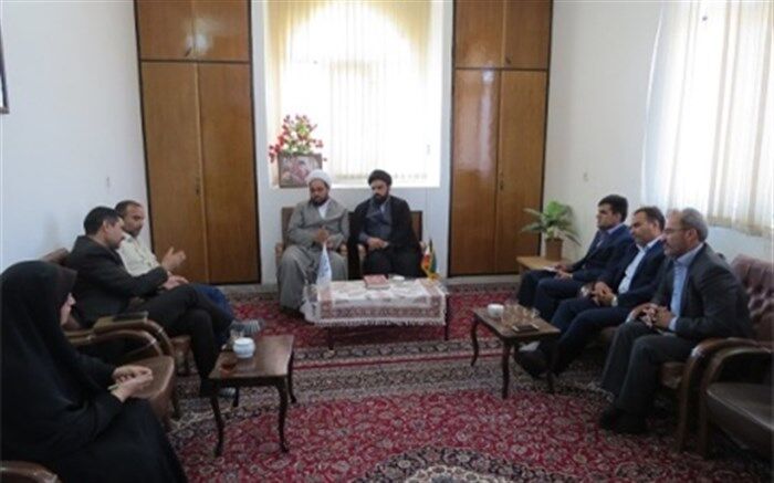 دیدار شورای معاونین آموزش و پرورش اردستان با نماینده مجلس