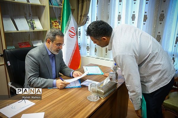 گفت‌وگو حضوری وزیر آموزش و پرورش با جمعی از صاحبان برنامه‌های کاربردی