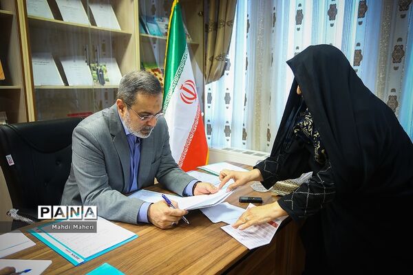گفت‌وگو حضوری وزیر آموزش و پرورش با جمعی از صاحبان برنامه‌های کاربردی