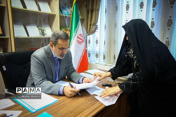 گفت‌وگو حضوری وزیر آموزش و پرورش با جمعی از صاحبان برنامه‌های کاربردی