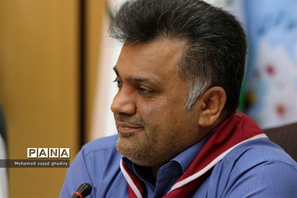 جلسه مدیران دانش‌آموزی مناطق 19 گانه شهر تهران