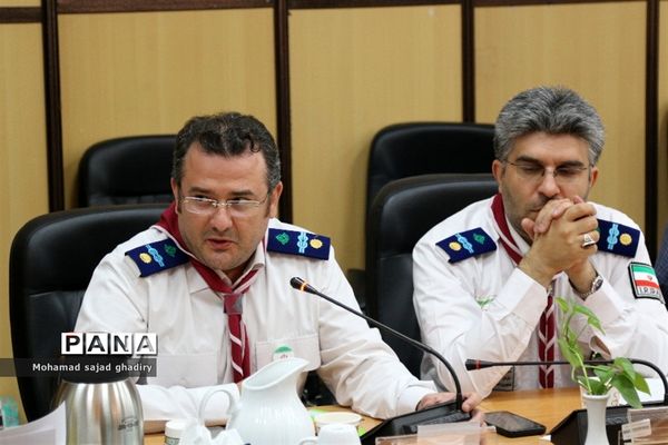 جلسه مدیران دانش‌آموزی مناطق 19 گانه شهر تهران