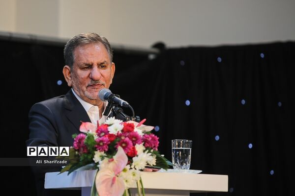آیین بهره برداری از یک هزار و 700 فضای آموزشی