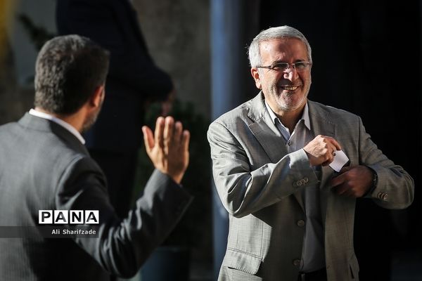 آیین بهره برداری از یک هزار و 700 فضای آموزشی