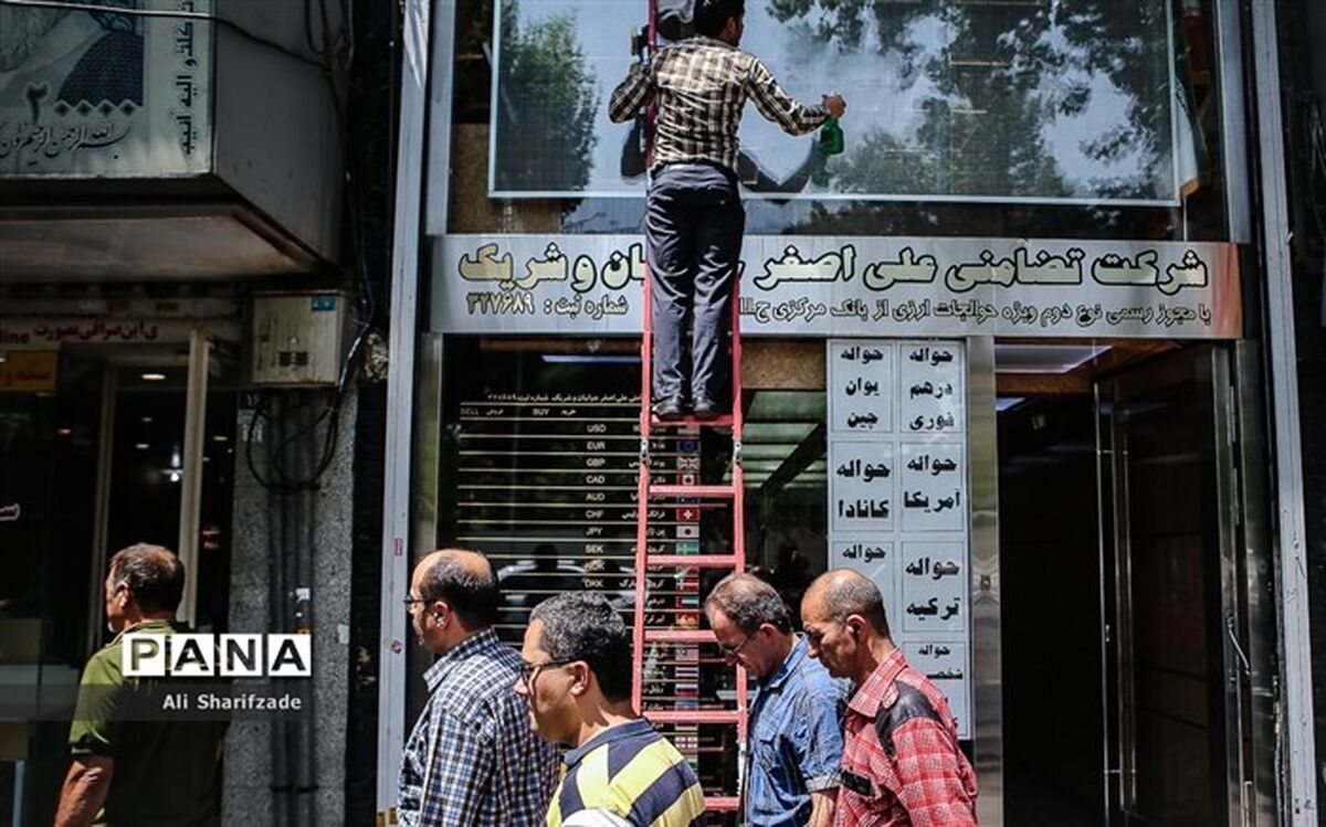 احتمال سقوط آزاد قیمت‌ها در بازارهای طلا، خودرو و مسکن