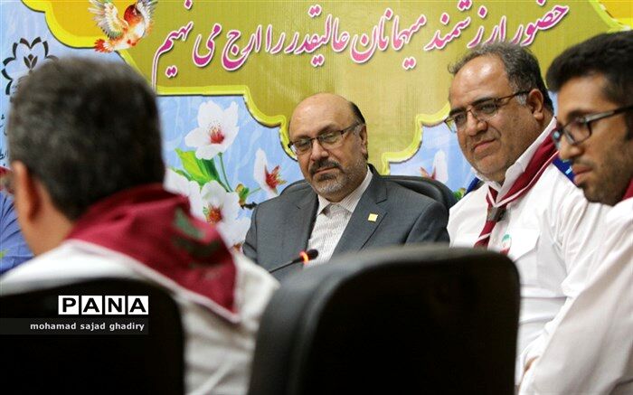 برگزاری اولین جلسه مدیران دانش آموزی مناطق 19 گانه شهر تهران
