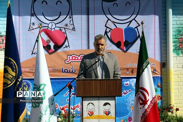 مراسم جشن عاطفه‌ها در مدرسه متوسطه شاهد دختران بیرجند