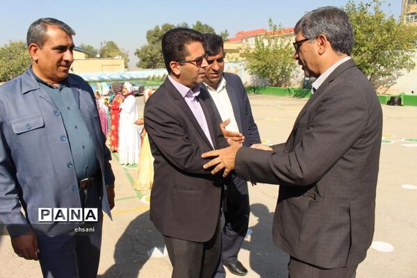 برگزاری جشن عاطفه ها در مدارس کهگیلویه  و بویراحمد