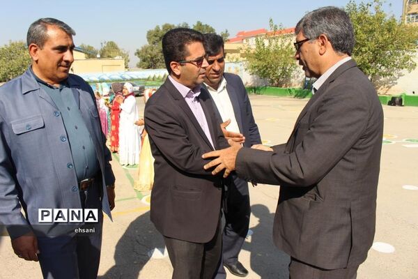 برگزاری جشن عاطفه ها در مدارس کهگیلویه  و بویراحمد