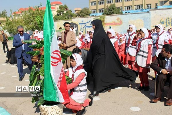 برگزاری جشن عاطفه ها در مدارس کهگیلویه  و بویراحمد