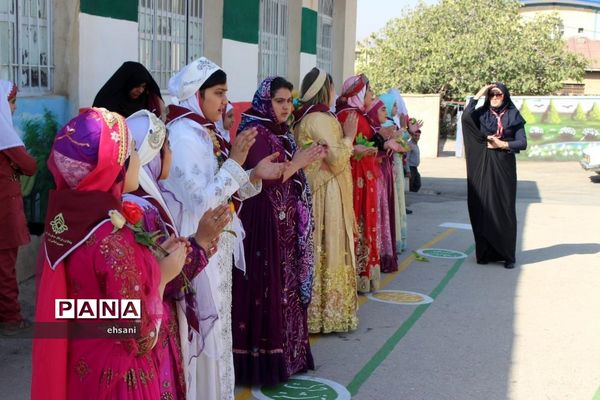 برگزاری جشن عاطفه ها در مدارس کهگیلویه  و بویراحمد
