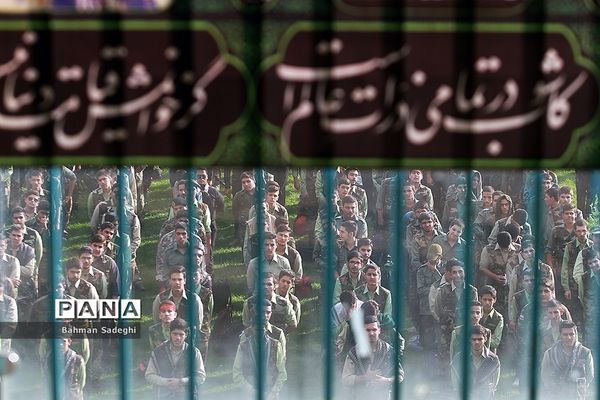 تجمع اقتدار عاشورایی فرماندهان واحدهای پیشگام بسیج دانش آموزی