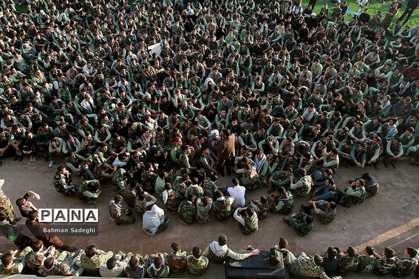 تجمع اقتدار عاشورایی فرماندهان واحدهای پیشگام بسیج دانش آموزی