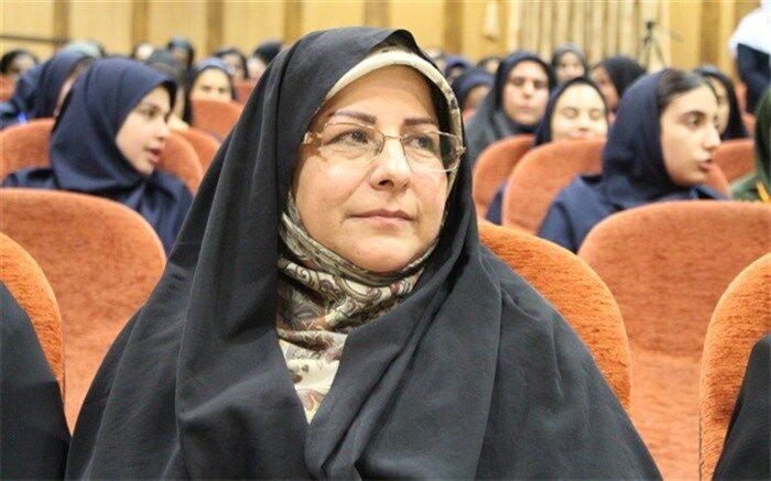 آینده کشور در گرو توجه به کودکان امروز است