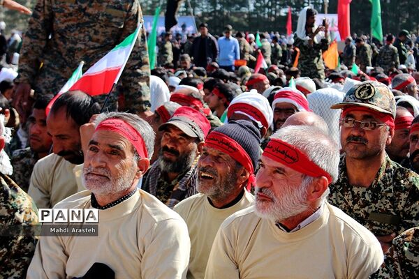 تجمع بزرگ ۲۰ هزار نفری اقتدار عاشورایی بسیجیان