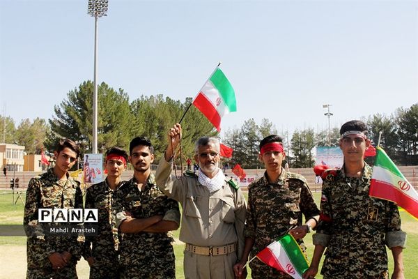 تجمع بزرگ ۲۰ هزار نفری اقتدار عاشورایی بسیجیان