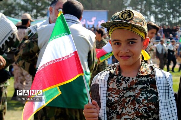 تجمع بزرگ ۲۰ هزار نفری اقتدار عاشورایی بسیجیان