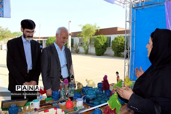 برگزاری آیین مهر عاطفه ها در ناحیه ۲ اهواز