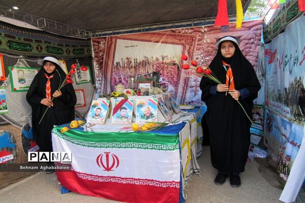 برگزاری آیین مهر عاطفه ها در ناحیه ۲ اهواز