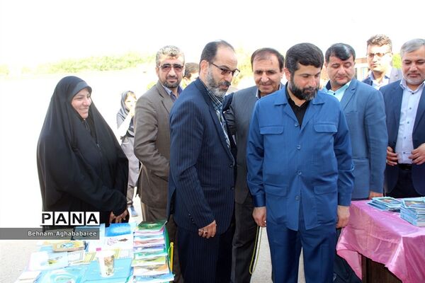 برگزاری آیین مهر عاطفه ها در ناحیه ۲ اهواز