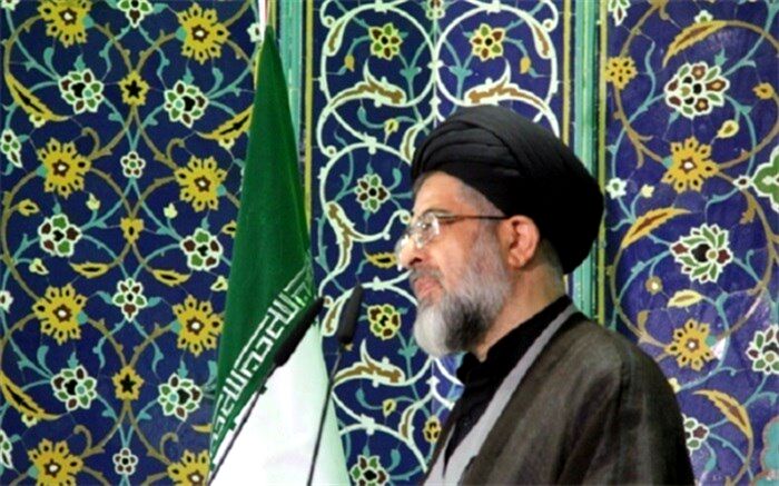 ملت ایران با روحیه ایثارگری و شهادت طلبی پشتیبان ولایت فقیه هستند